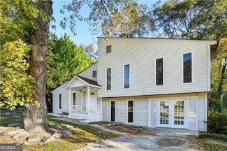 843 Ray Dr NW, Conyers, GA 30012