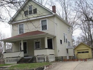 706 Aberdeen St, Akron, OH 44310