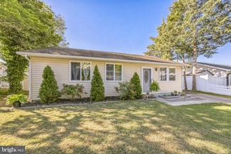 63 Fairmount Ave, Sicklerville, NJ 08081