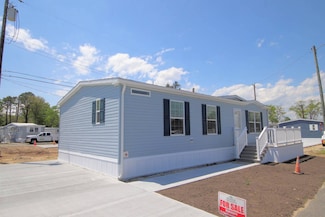 23 Easy St, Egg Harbor Township, NJ 08234