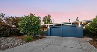 2621 Greer Rd, Palo Alto, CA 94303