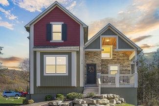 320 Deep Forest, Hollister, MO 65672