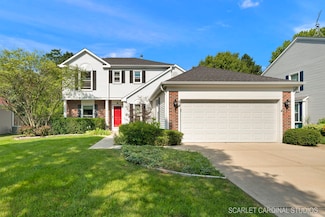 54 N Royal Oak Dr, Vernon Hills, IL 60061