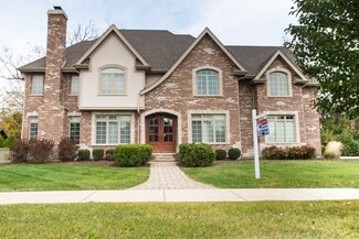729 Maxwell Ct, Itasca, IL 60143