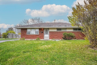 2351 Aquarius Dr, Cincinnati, OH 45231