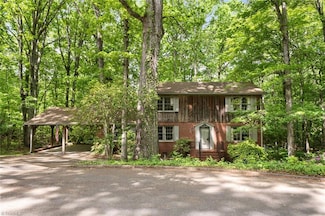 104 Belle Vista Ct, Winston Salem, NC 27106