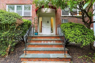 11 Bedford Ave Unit 1, Norwalk, CT 06850