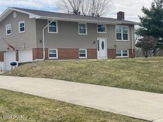 2563 Hall Dr, Lima, OH 45806