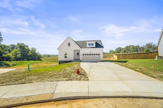 1581 Angus Way, Greenbrier, TN 37073
