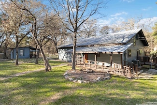 19517 Scenic Loop Rd, Helotes, TX 78023