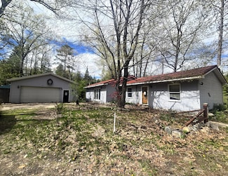 8750 White Pine Pass SE, Fife Lake, MI 49633