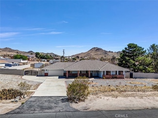16635 Wintun Rd, Apple Valley, CA 92307