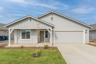 3433 NW 12th St Unit 42, Redmond, OR 97756