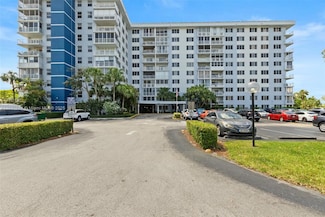 4200 Hillcrest Dr Unit 505, Hollywood, FL 33021