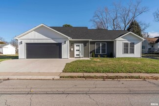 605 S Buchanan St, Marion, IL 62959