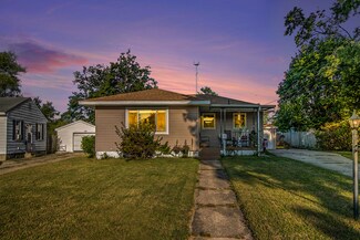3115 Englehurst Ave SW, Grand Rapids, MI 49548