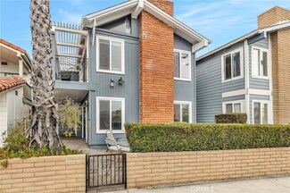 812 W Balboa Blvd, Newport Beach, CA 92661