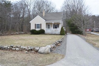 282 Guinea Rd, Biddeford, ME 04005