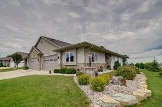 5792 Prairie Stone Dr, Mc Farland, WI 53558