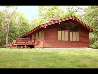 29 Cucumber Hill Rd, Foster, RI 02825