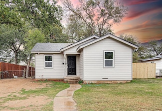 548 Hensley Dr, Grand Prairie, TX 75050