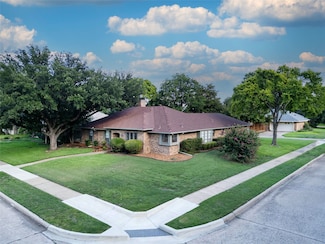 2302 Acacia St, Richardson, TX 75082