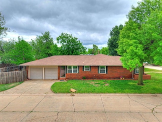 2429 Barclay Rd, Oklahoma City, OK 73120