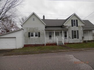 1 E 3rd St, Birdseye, IN 47513