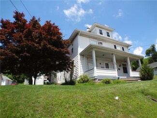 149 E Northampton St, Bath, PA 18014