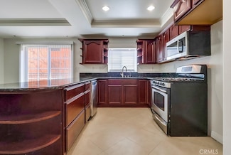 700 S Ardmore Ave Unit 204, Los Angeles, CA 90005