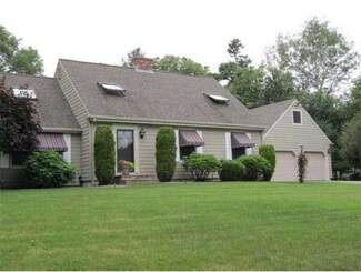 20 Green Ln, Assonet, MA 02702