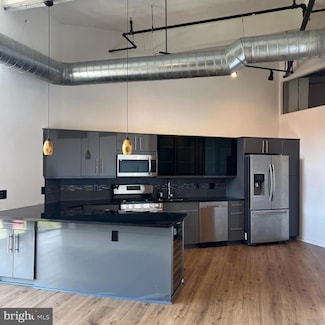 444 N 4th St Unit 817, Philadelphia, PA 19123