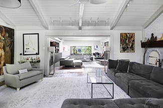 401 Wildwood Rd, Stamford, CT 06903