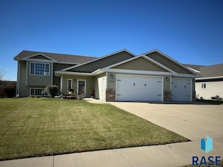 2236 16th Ave S, Brookings, SD 57006