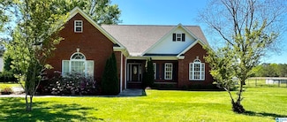 2841 Yellow Leaf Rd, Clanton, AL 35045