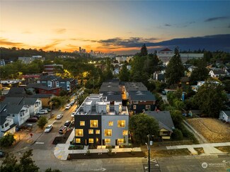 3338 Wetmore Ave S, Seattle, WA 98144