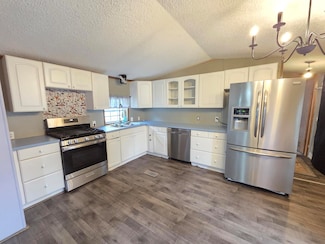 105 Beech Unit 105, Highland, MI 48357