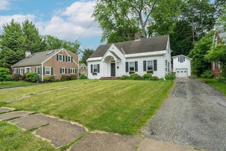 126 Bellevue Ave, Rutland, VT 05701