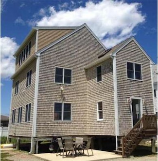 70 Abbey St, Marshfield, MA 02050
