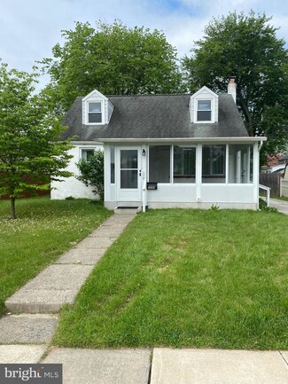 738 Pearl Ave, Morton, PA 19070