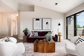 7408 S Alkire St Unit 301, Littleton, CO 80127