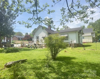 175 Spring St, Marion, NC 28752