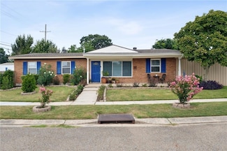2200 Elizabeth St, Metairie, LA 70003