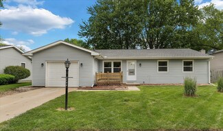 2208 Branch Rd, Champaign, IL 61821