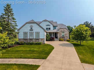 2327 Cherry Tree Ln Unit 21, Grand Blanc, MI 48439