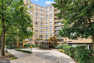 4740 Connecticut Ave NW Unit 1015, Washington, DC 20008