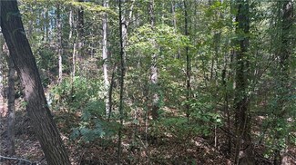 45 Ayers Rock Rd, Jasper, GA 30143