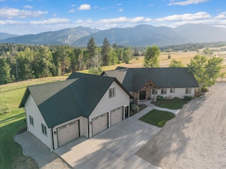 1219 Creek View Ln, Victor, MT 59875