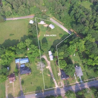 251 1st St NE, La Fayette, AL 36862
