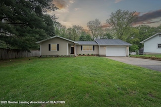 6470 Green Rd, Haslett, MI 48840